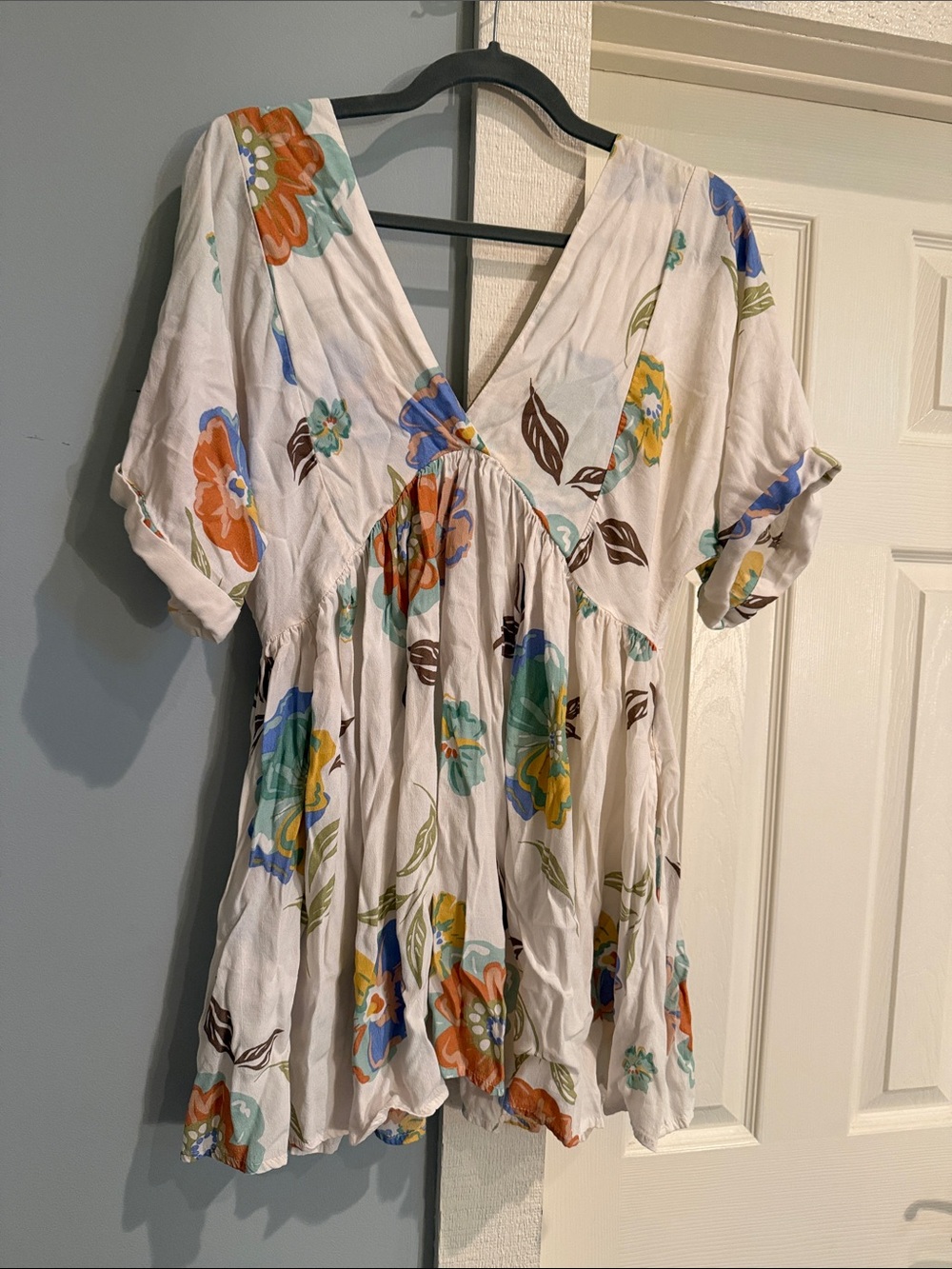 O'Neill White Floral V-Neck Swim Coverup with Multicolor Blooms